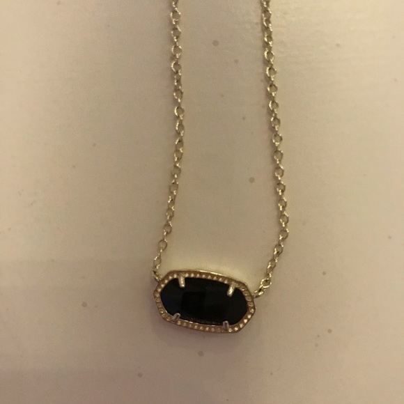 Kendra Scott Jewelry - Black Kendra Scott necklace with gold chain Kendra Scott Jewelry - Black Kendra Scott necklace with gold chain